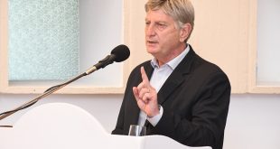 Enfática defensa del Gobernador de la estrategia aplicada en pandemia