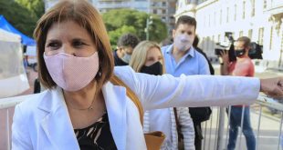 El laboratorio Pfizer desmintió a Patricia Bullrich tras una acusación de un pedido de coimas
