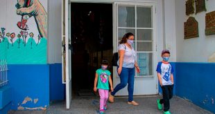 Las escuelas continúan abiertas para garantizar la continuidad pedagógica